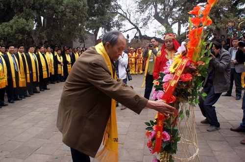 白水举行2013（癸巳）年民祭仓颉典礼