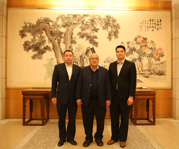 中国艺术品评估委员会秘书长韦政岳在京会见杨位兴主席