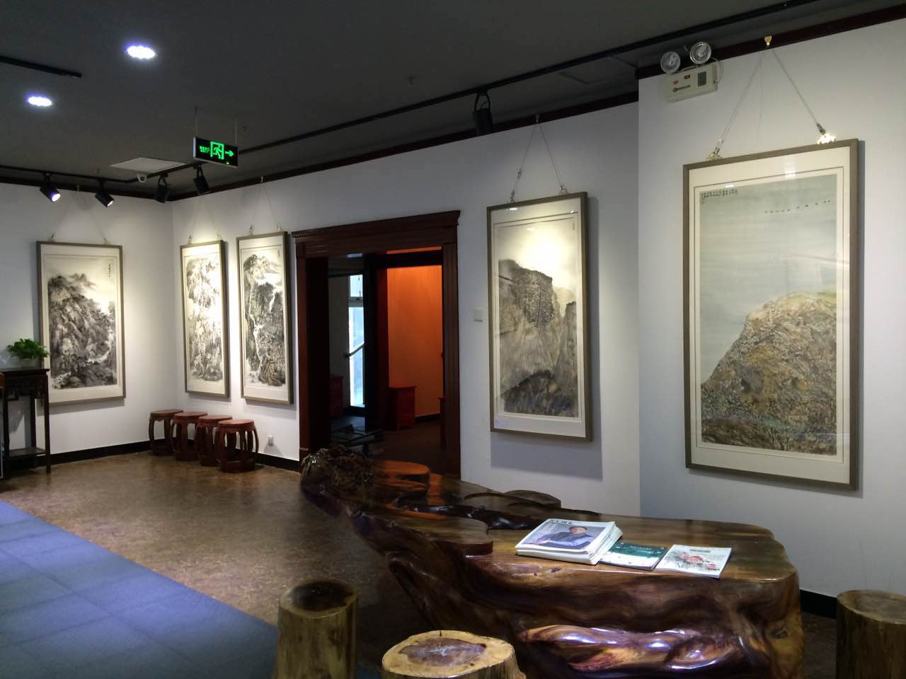 “艺海扬帆--中国画名家精品展”在收藏天下艺术馆隆重开幕