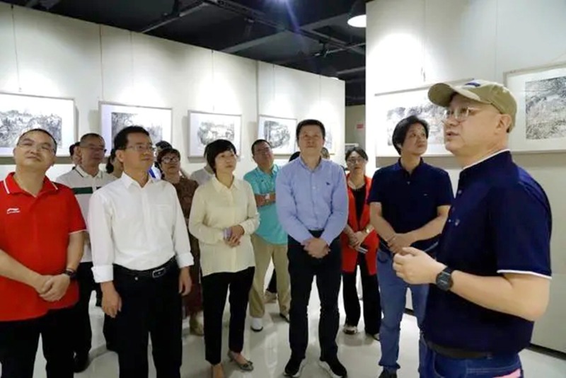 “中国梦，劳动美--画说土楼全国名家美术作品展”开幕